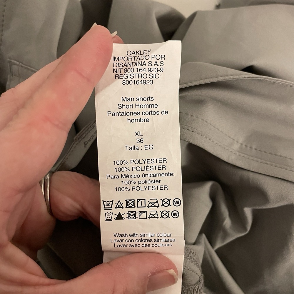 Oakley Men's Size XL 36 Gray Shorts Lightweight - Picture 6 of 6